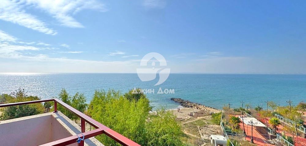 Двустаен апартамент с ПАНОРАМА МОРЕ в к-с Марина Вю Форт Бийч,Св. Влас