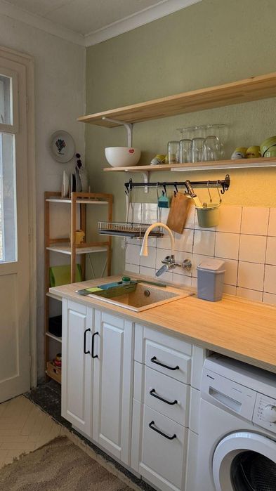 Дава се под наем Двустаен апартамент в Пловдив, Център - 62 кв.м за 458.49 € - Снимка #1