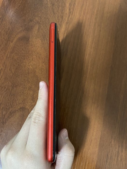 Продаю телефон