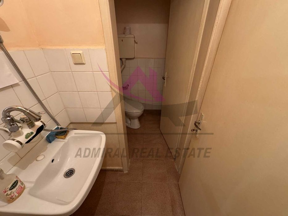 Дава се под наем Офис в Варна, Окръжна болница - 42 кв.м за 375 € - Снимка #2