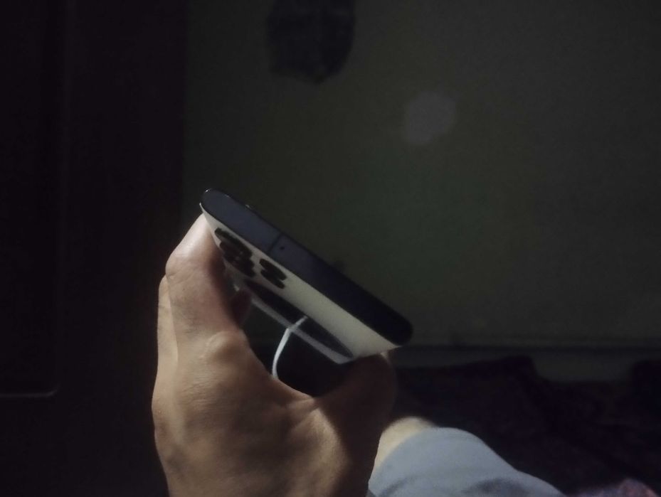 SAMSUNG S22 ultra