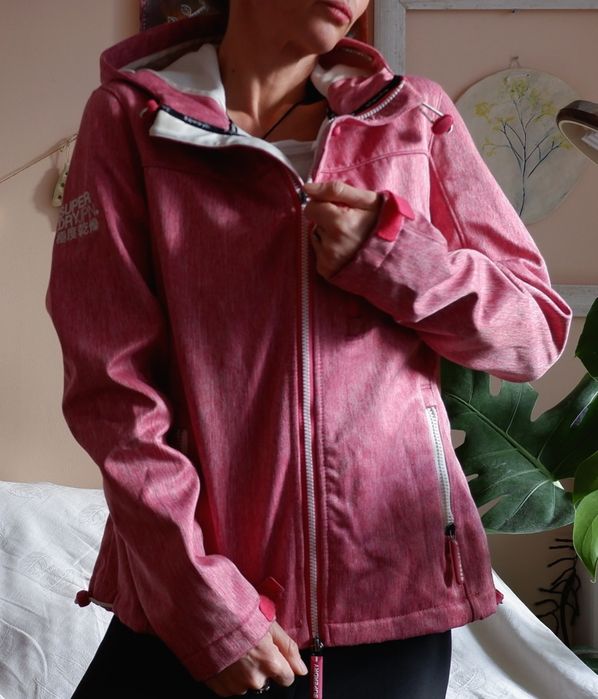 Ветровка Superdry