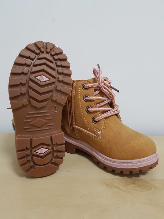 Детски зимни боти (размер 26)