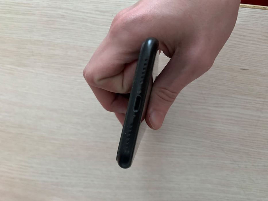 IPhone XR Black 64gb
