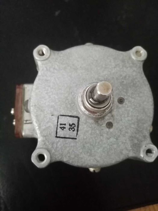 Реверсивный двигатель РД-09-П2А