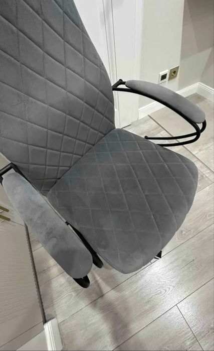 Компьютерное кресло