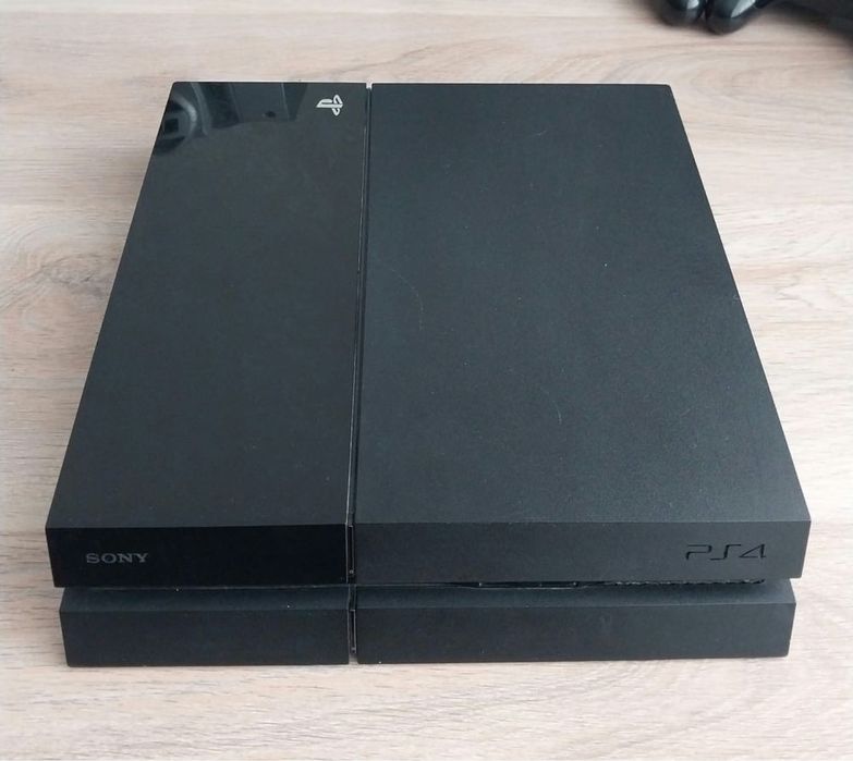 PlayStation 4 FAT