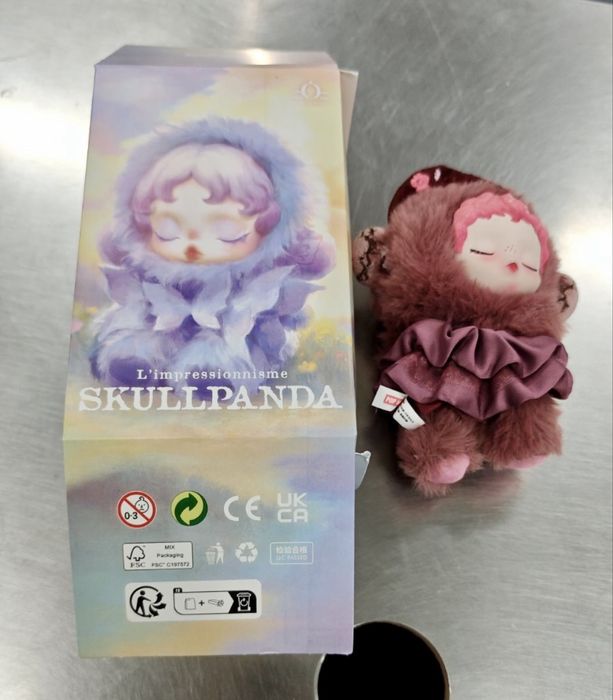 Scullpanda плюшена играчка/Скулпанда/Skullpanda plush