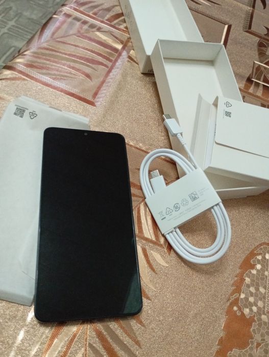 Самсунг А 07 черного цвета корпус  состояние новое