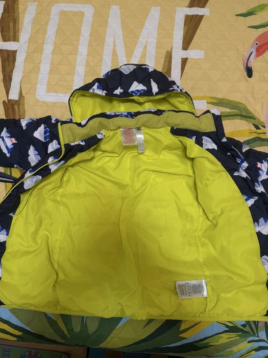 Яке Adidas размер 98