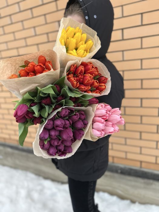 Тюльпаны к 8 марта