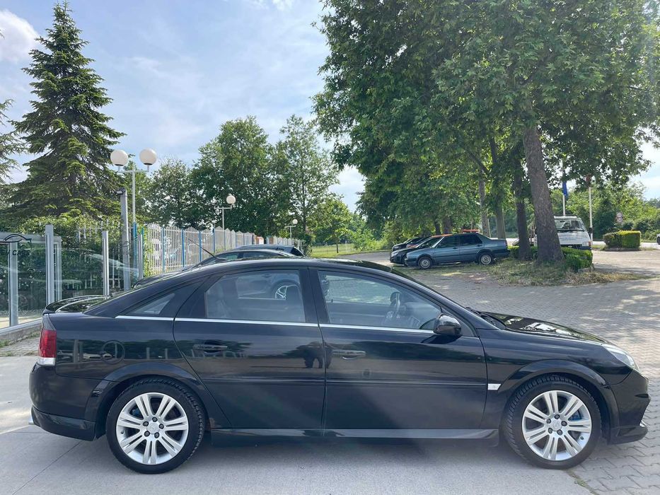 Opel Vectra OPC V6 Turbo