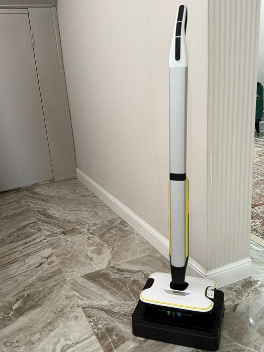 Моющий пылесос Karcher