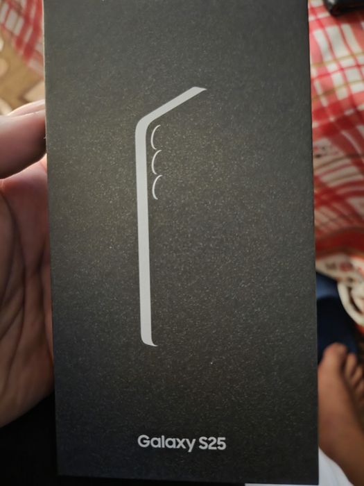 Samsung s25 /Бартер