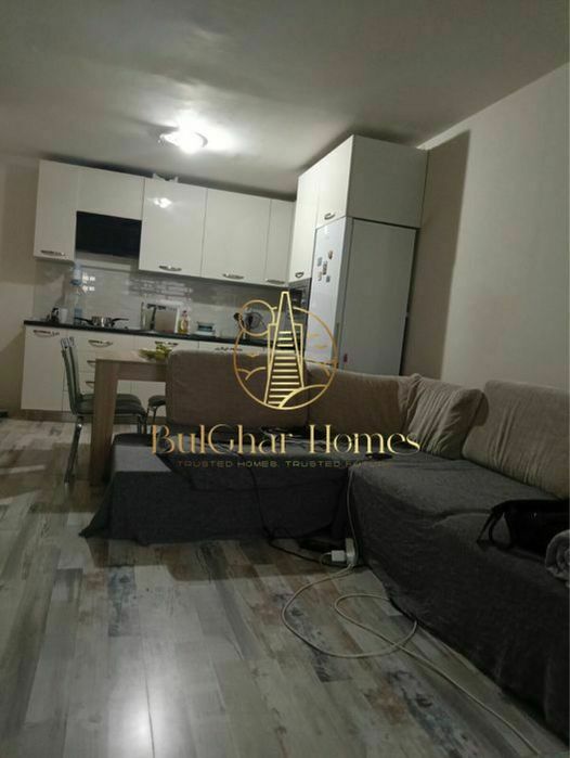 Дава се под наем Тристаен апартамент в Варна, Трошево - 64 кв.м за 648.21 € - Снимка #4