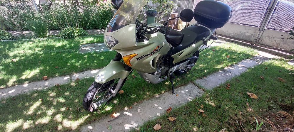 Honda XL650V Transalp – Stare foarte bună / Acte la zi