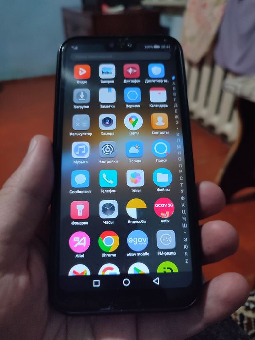 МощныйHuaweiP20Lite64gb