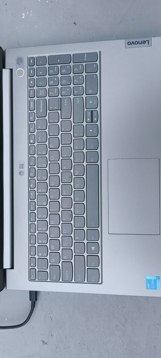 Lenovo ThinkBook 15 G2 ITL – i3 Gen 11 / 8GB RAM / 256GB SSD