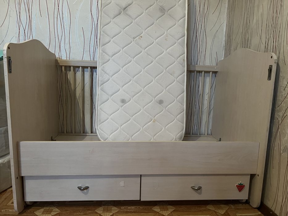 Продается детский манеж