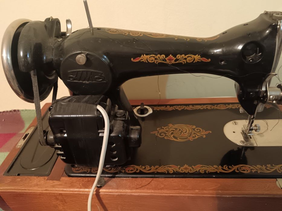 Mașina de cusut dupa patent Singer( Rusia 1968-1970)