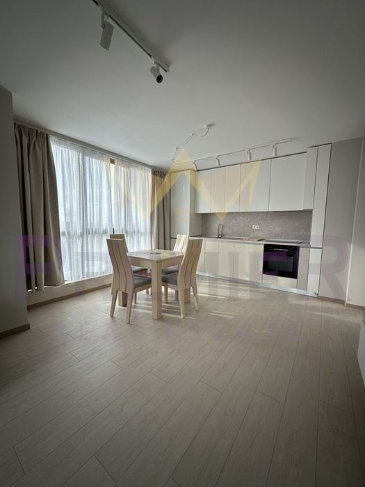 Дава се под наем Двустаен апартамент в Варна, Бриз - 70 кв.м за 663 € - Снимка #1