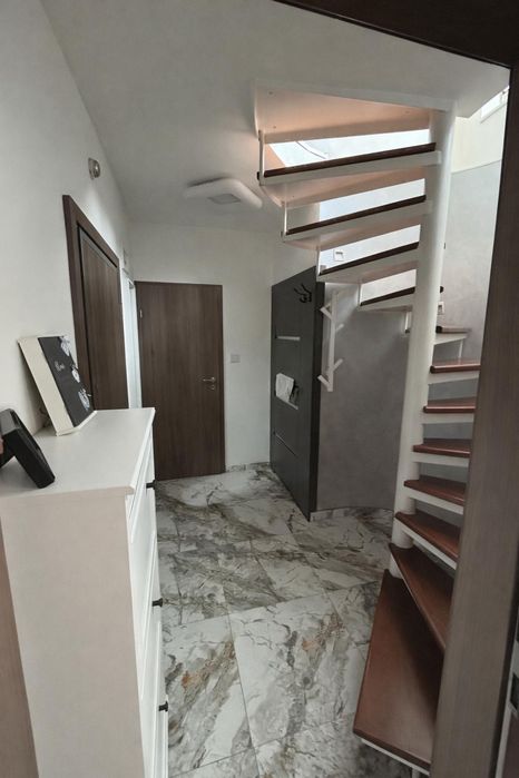 Двустаен апартамент в ж.к. Белите брези.