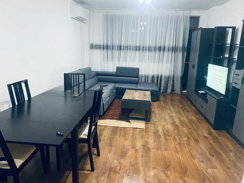 Дава се под наем Двустаен апартамент в София, Хладилника - 83 кв.м за 918 € - Снимка #2