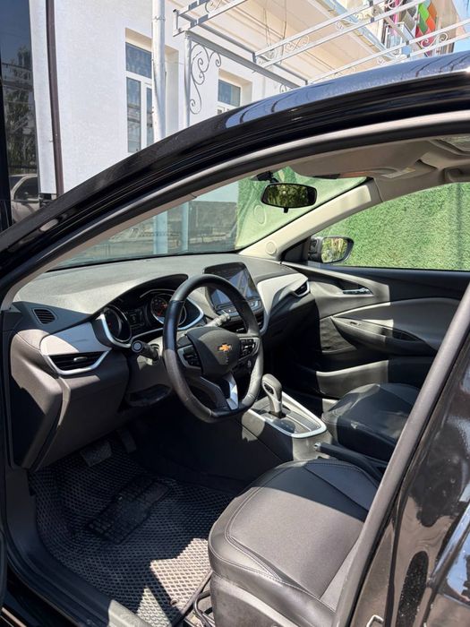 Onix premier 2 2024 yil
