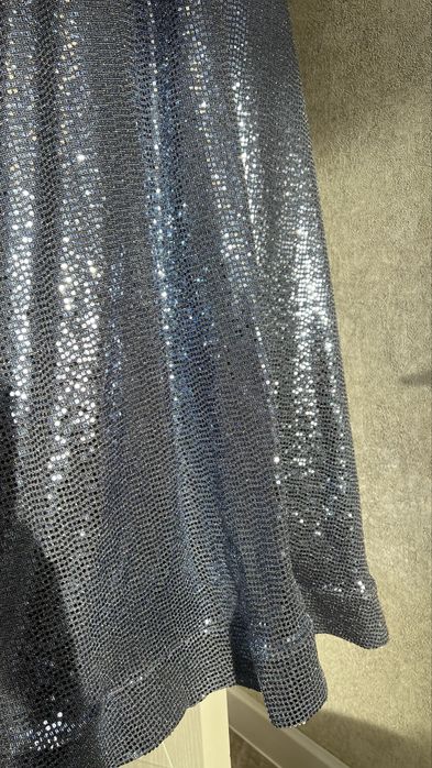 Шикарное вечернее платье