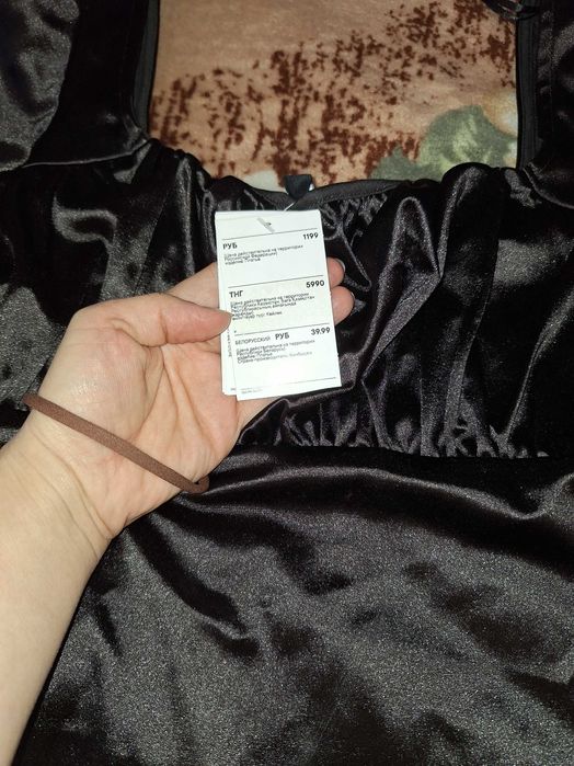 Продам платья ( разные )