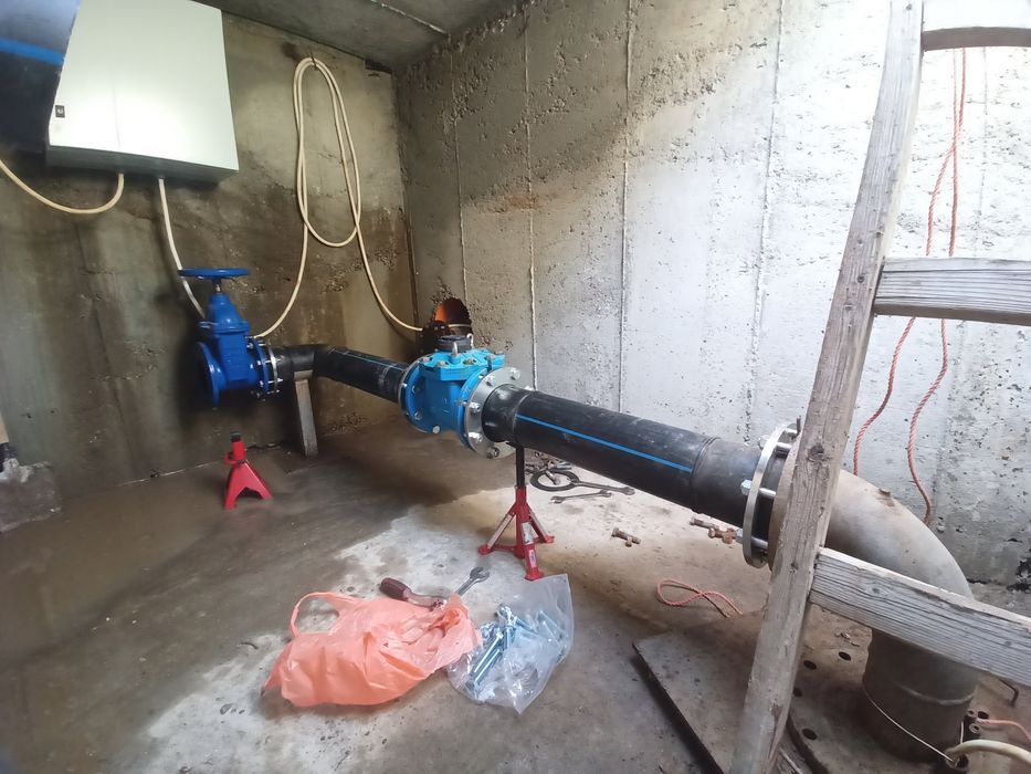 Челно и електродифузионно заваряване на PE/HDPE тръби.
