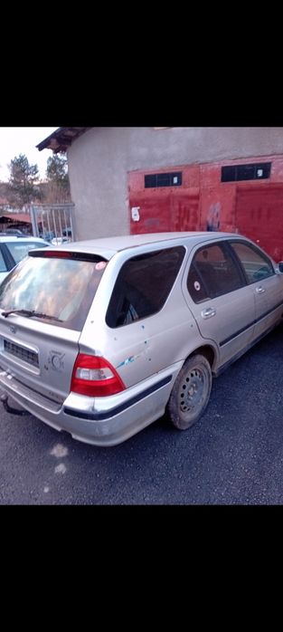 Продавам на части Хонда аеродек 2.0тд