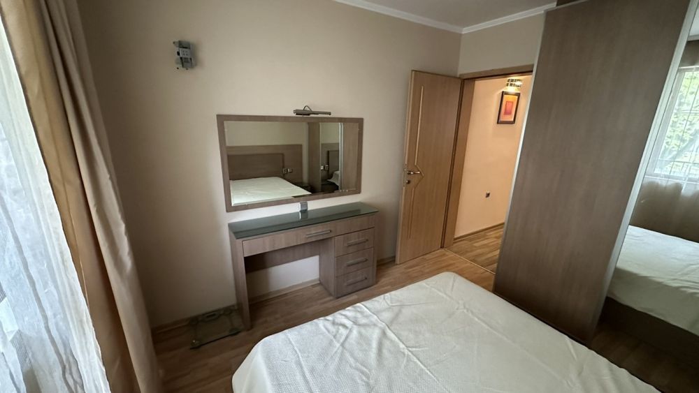 Дава се под наем Тристаен апартамент в Варна, ВИНС - 72 кв.м за 510 € - Снимка #4