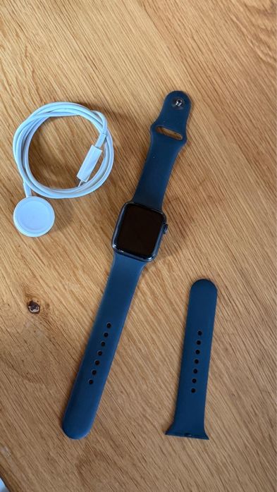 AppleWatch SE GPS, 40 mm Space Grey Aluminium Case Midnight Sport Band