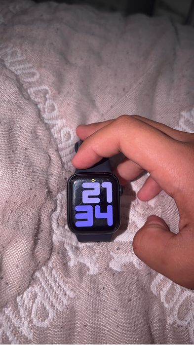apple watch se темно-синий