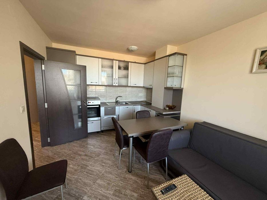 Дава се под наем Двустаен апартамент в София, Белите брези - 50 кв.м за 598.23 € - Снимка #1