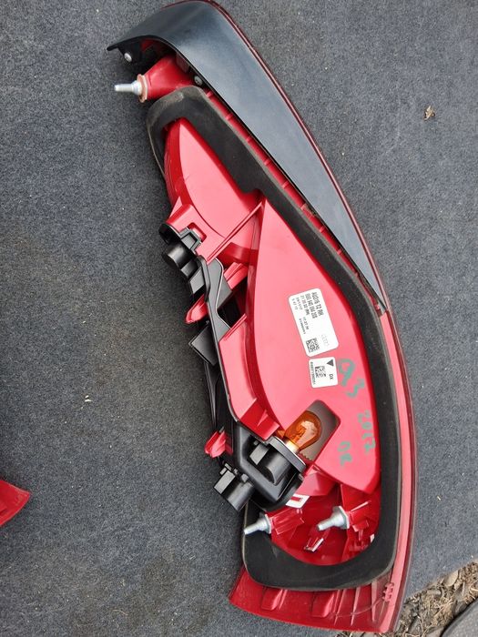 Stop / tripla stanga/dreapta haion Audi Q3 (2011-2018) [8U]