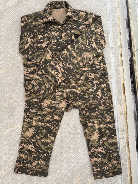 Костюм камуфляжный (военный)
