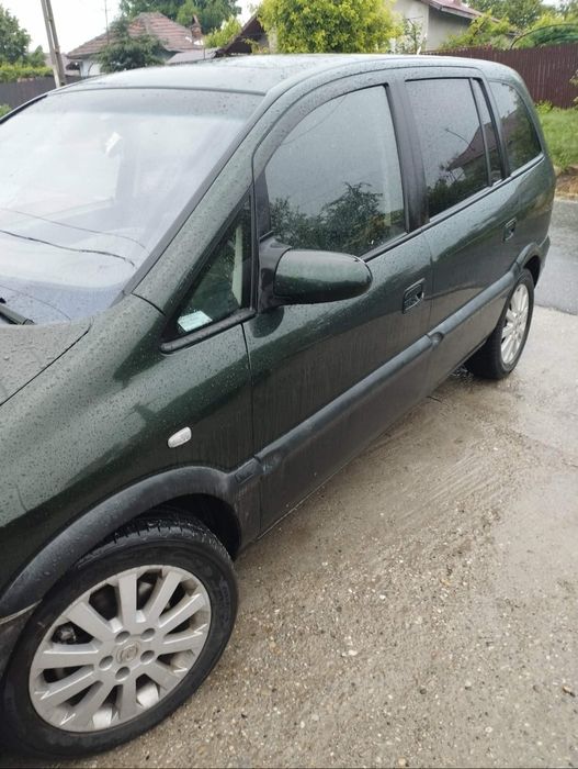 De vanzare opel zafira Automata