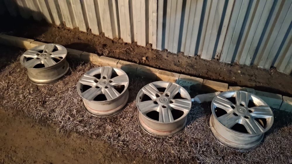 Титановые диски r18