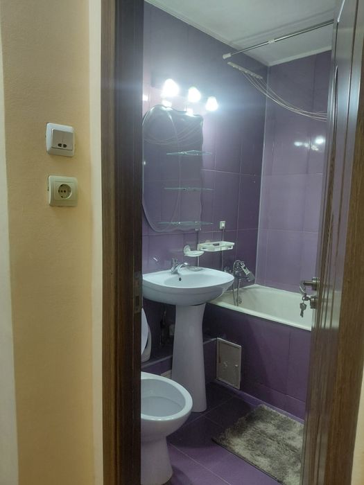 Proprietar închiriez garsonieră