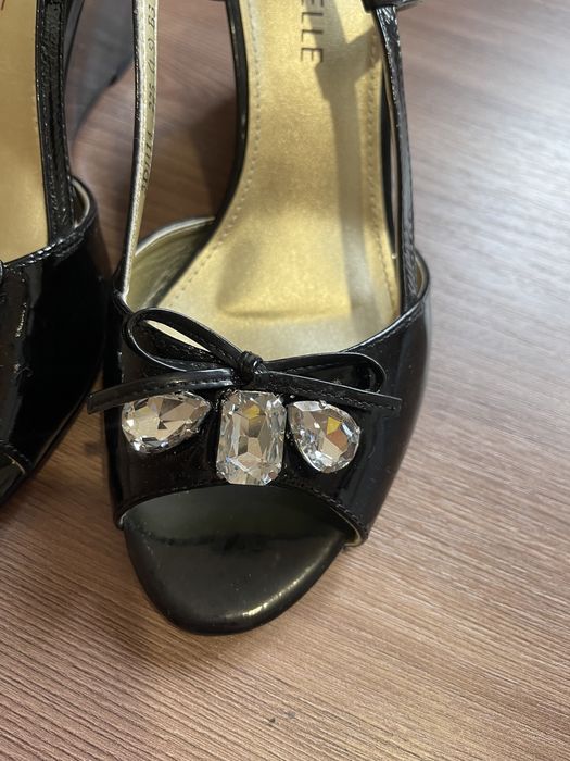 Туфли. Женская обувь