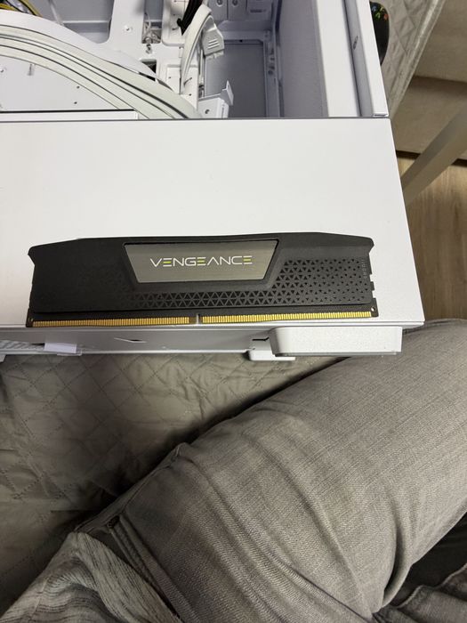 Vand Ram   16 Gb DDR 5