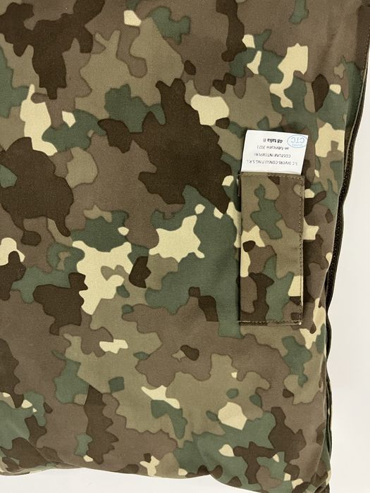 Complet împotriva intemperiilor