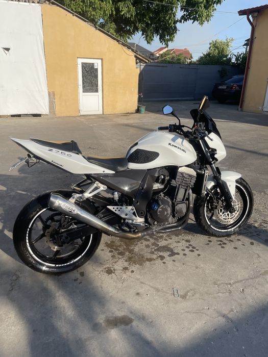 Kawasaki Z750  An 2005 110hp