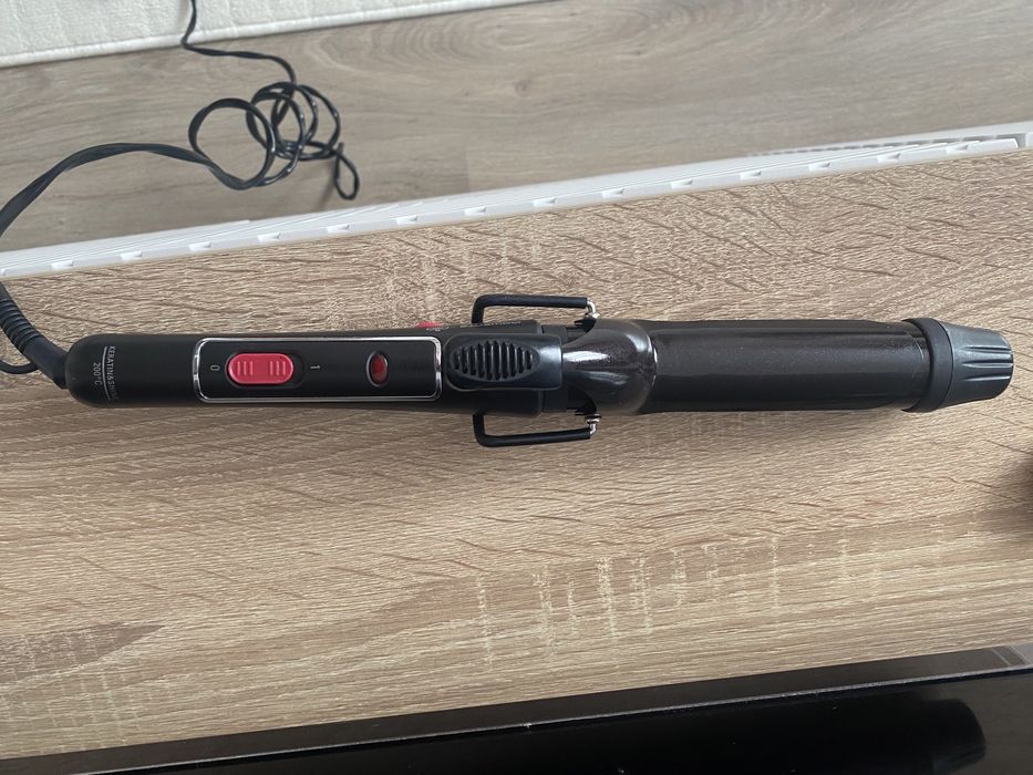 Продам плойку Rowenta 6 тыс.