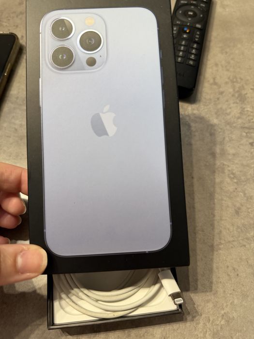 iPhone 13 Pro син