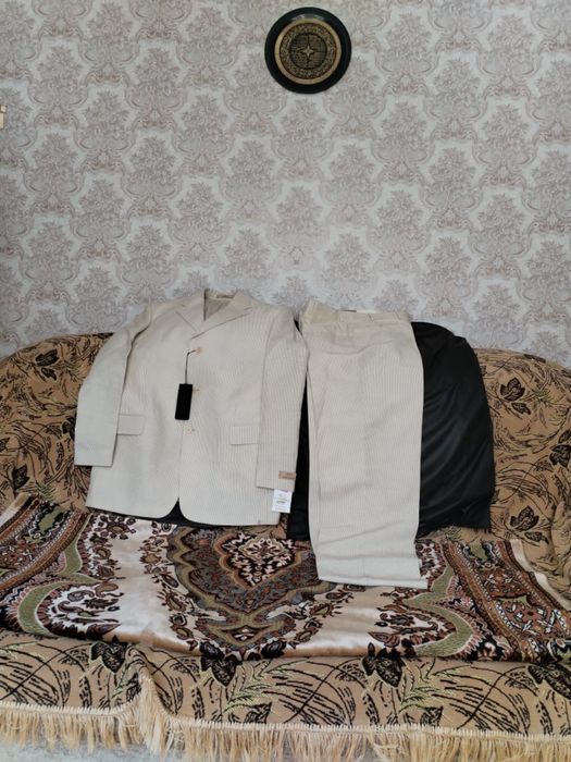 Костюм мужской