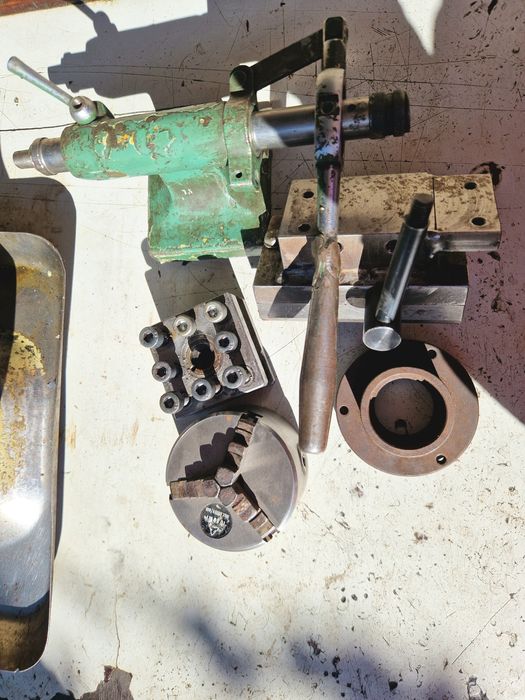 Продавам струг ТОС MN 80A  за възстановяване/резервни части