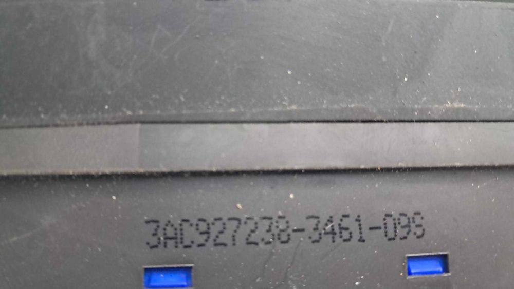 buton frana de mana VW Passat B7 an 2012 cod 3AC927238